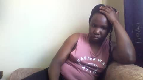 Honeymuny online show from 11.28.25