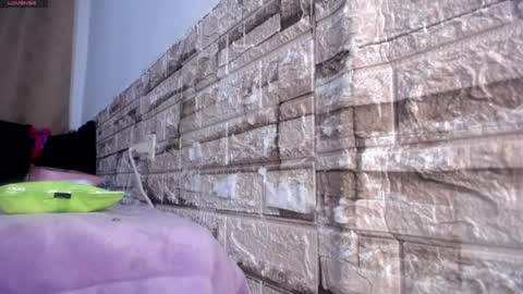 Victoria online show from 04.05.26