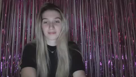 honeyveil online show from 02.24.26