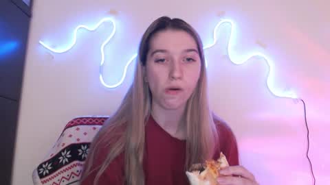 honeyveil online show from 03.16.26