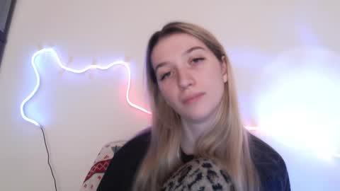 honeyveil online show from 04.13.26