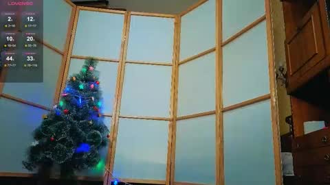 the perfectgirl online show from 12.18.25