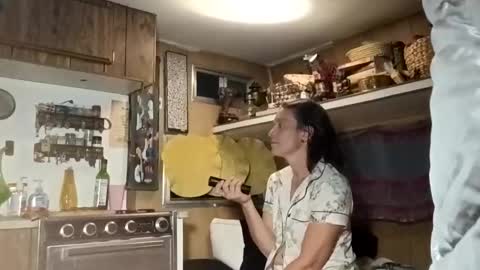 hoodoou online show from 12.20.25