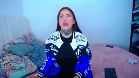 Snapshot of hoot_alicee chatting on 04.21.26 ONLYFANS online show from 04.21.26