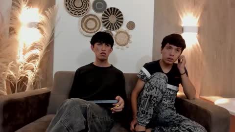 hoot_booys_ online show from 11.26.25