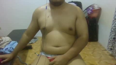 Snapshot of hopefulcub chatting on 01.02.25 hopefulcub online show from 01.02.25