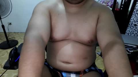 Snapshot of hopefulcub chatting on 09.26.25 hopefulcub online show from 09.26.25