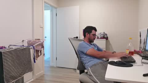 hopefulguy86 online show from 01.18.25