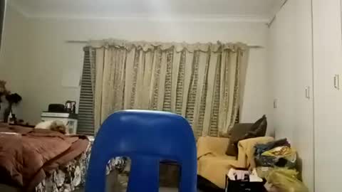 hopeuseeme online show from 04.10.26