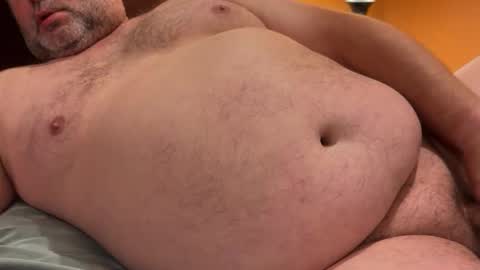 Snapshot of horndawglove chatting on 11.25.25 horndawglove online show from 11.25.25