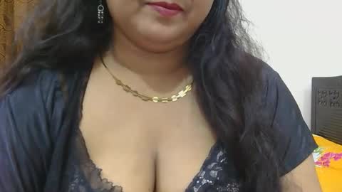 horneydesibabe online show from 10.18.25