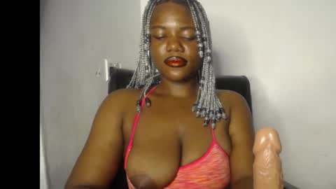 Snapshot of horny_chubby22 chatting on 06.02.26 Mira online show from 06.02.26