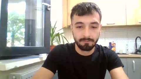 Snapshot of horny_couple9600 chatting on 09.23.25 horny_couple9600 online show from 09.23.25