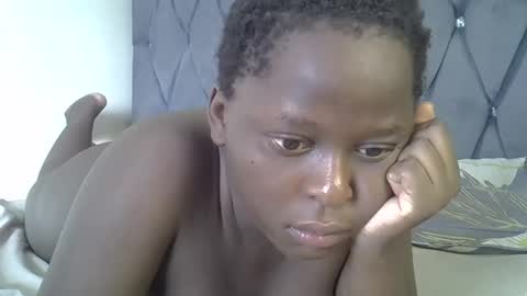 horny_ebony546069 online show from 12.17.24