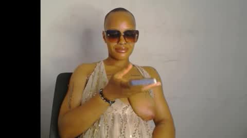 horny_ebonygirl_ online show from 02.04.26
