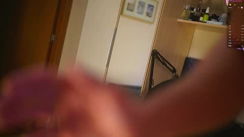 Extaz Athrey Howard online show from 11.20.25