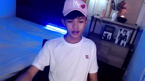 Snapshot of horny_joshxxx chatting on 04.29.26 horny_joshxxx online show from 04.29.26