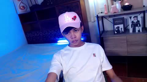 Snapshot of horny_joshxxx chatting on 04.29.26 horny_joshxxx online show from 04.29.26