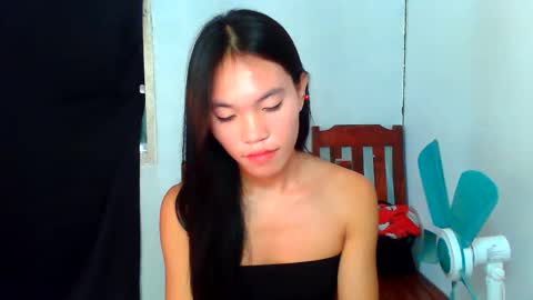 Snapshot of horny_lory chatting on 06.07.26 baninay online show from 06.07.26