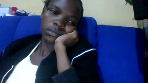 Snapshot of horny_mummie chatting on 04.28.26 andalia online show from 04.28.26