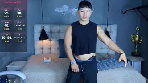horny_nick18 online show from 11.04.25
