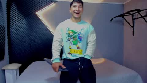 horny_nick18 online show from 04.06.26