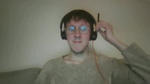 horny_pole online show from 12.09.24