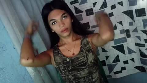 Snapshot of horny_rhiana chatting on 03.14.26 Rhiana online show from 03.14.26