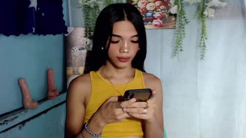 Snapshot of horny_rhiana chatting on 04.06.26 Rhiana online show from 04.06.26