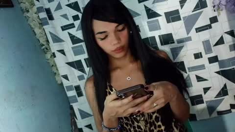 Snapshot of horny_rhiana chatting on 04.13.26 Rhiana online show from 04.13.26