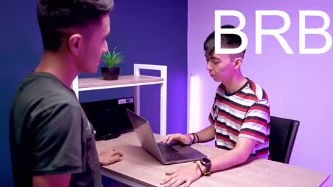 Snapshot of horny_twinks_guys chatting on 02.16.25 Alex and Camilo online show from 02.16.25