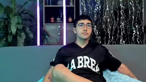 Alex and Camilo online show from 06.14.26