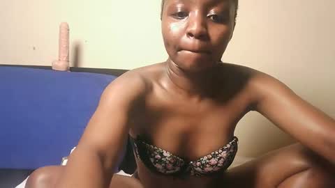 Snapshot of horny_wet_baby chatting on 05.31.26 Bellah online show from 05.31.26