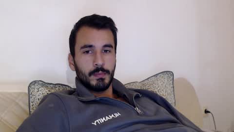 hornyasfuckk33 online show from 01.04.25