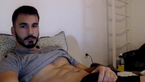 hornyasfuckk33 online show from 01.22.25