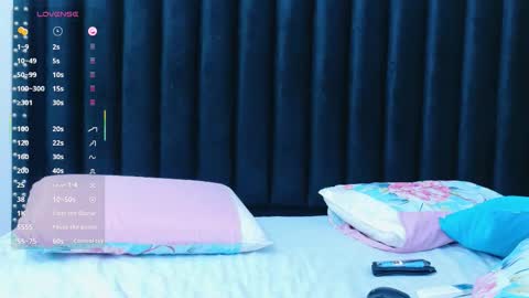 Snapshot of hornybarelylegalgirl chatting on 02.06.26 Khloe online show from 02.06.26