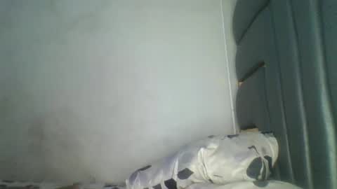 Snapshot of hornybella84 chatting on 05.03.26 Bella online show from 05.03.26