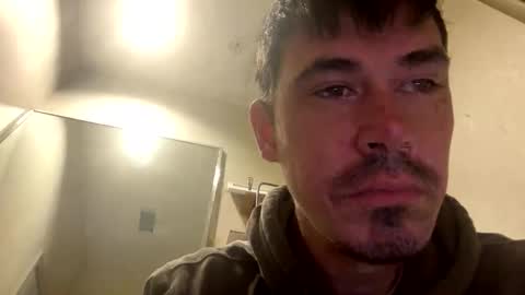 Snapshot of hornyboi2710 chatting on 05.25.26 Justin 7 inches online show from 05.25.26