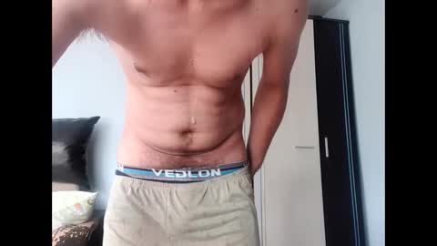 hornyboyxxxy online show from 04.26.26