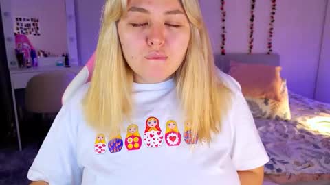 HornyCakee online show from 11.19.25