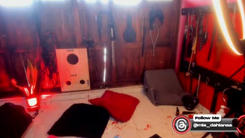 Snapshot of hornydahiana chatting on 02.08.25 Mia Dahianaa   2  hornydahianax online show from 02.08.25