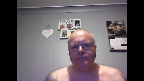 hornyguy19781978 online show from 04.28.26