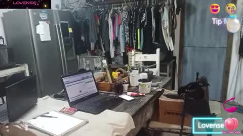 Nix  D online show from 10.26.25