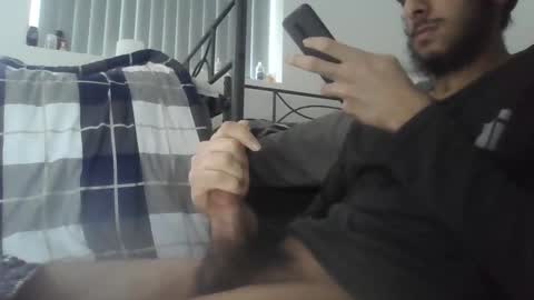 Snapshot of hornyhornyhamlin chatting on 02.11.26 hornyMo879831 online show from 02.11.26