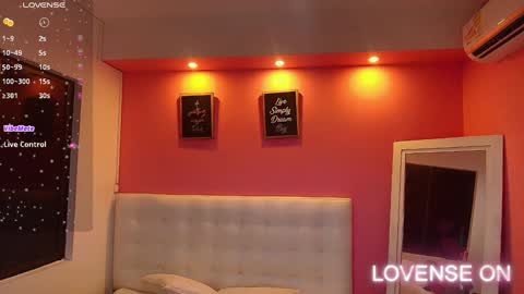 Valentina  online show from 01.10.25