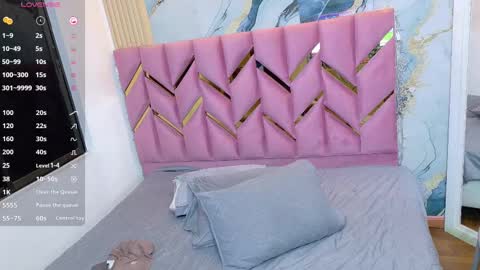 Valentina  online show from 09.24.25