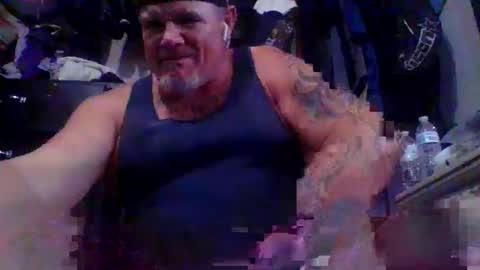 Snapshot of hornyhungwhiteboy4u269 chatting on 10.06.25 hornyhungwhiteboy4u269 online show from 10.06.25