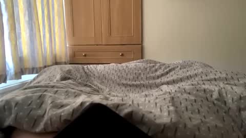 Snapshot of hornyian91 chatting on 01.12.25 Liverpool lad online show from 01.12.25