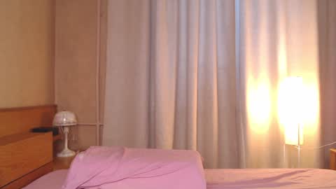 Snapshot of hornylland chatting on 01.14.25 Nikki online show from 01.14.25