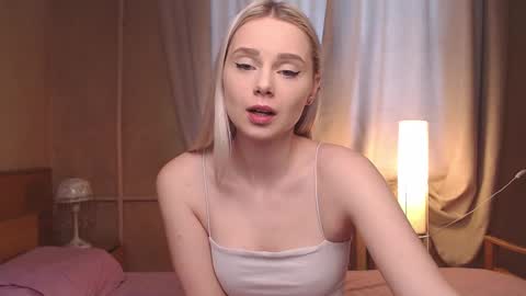 Snapshot of hornylland chatting on 02.23.25 Nikki online show from 02.23.25